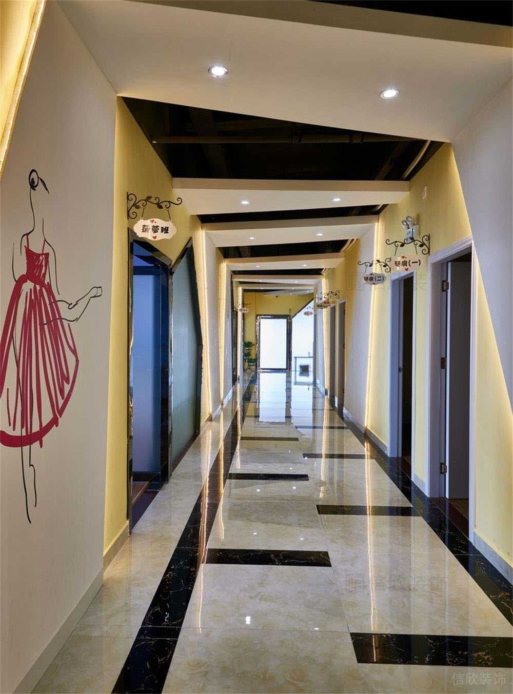 深圳市寶安區沙井天譽藝術培訓中心過道 深圳市寶安區沙井天譽藝術培訓中心過道