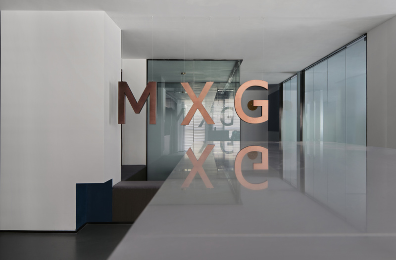 龍華區(qū)恒大時(shí)尚慧谷大廈簡(jiǎn)約風(fēng)格辦公室裝修設(shè)計(jì)天花 龍華區(qū)恒大時(shí)尚慧谷大廈簡(jiǎn)約風(fēng)格辦公室裝修設(shè)計(jì)天花