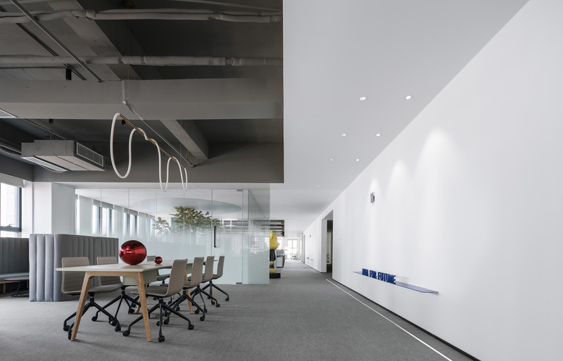 龍崗區(qū)啟迪協(xié)信深圳科技園簡約風格辦公室裝修開放式會議區(qū) 龍崗區(qū)啟迪協(xié)信深圳科技園簡約風格辦公室裝修開放式會議區(qū)