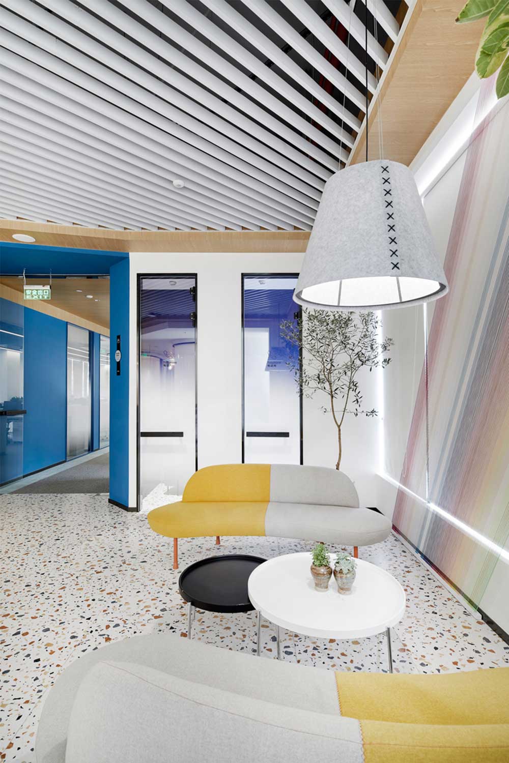 深圳龍華區華僑城北站壹號現代風格辦公室裝修等候區 深圳龍華區華僑城北站壹號現代風格辦公室裝修等候區