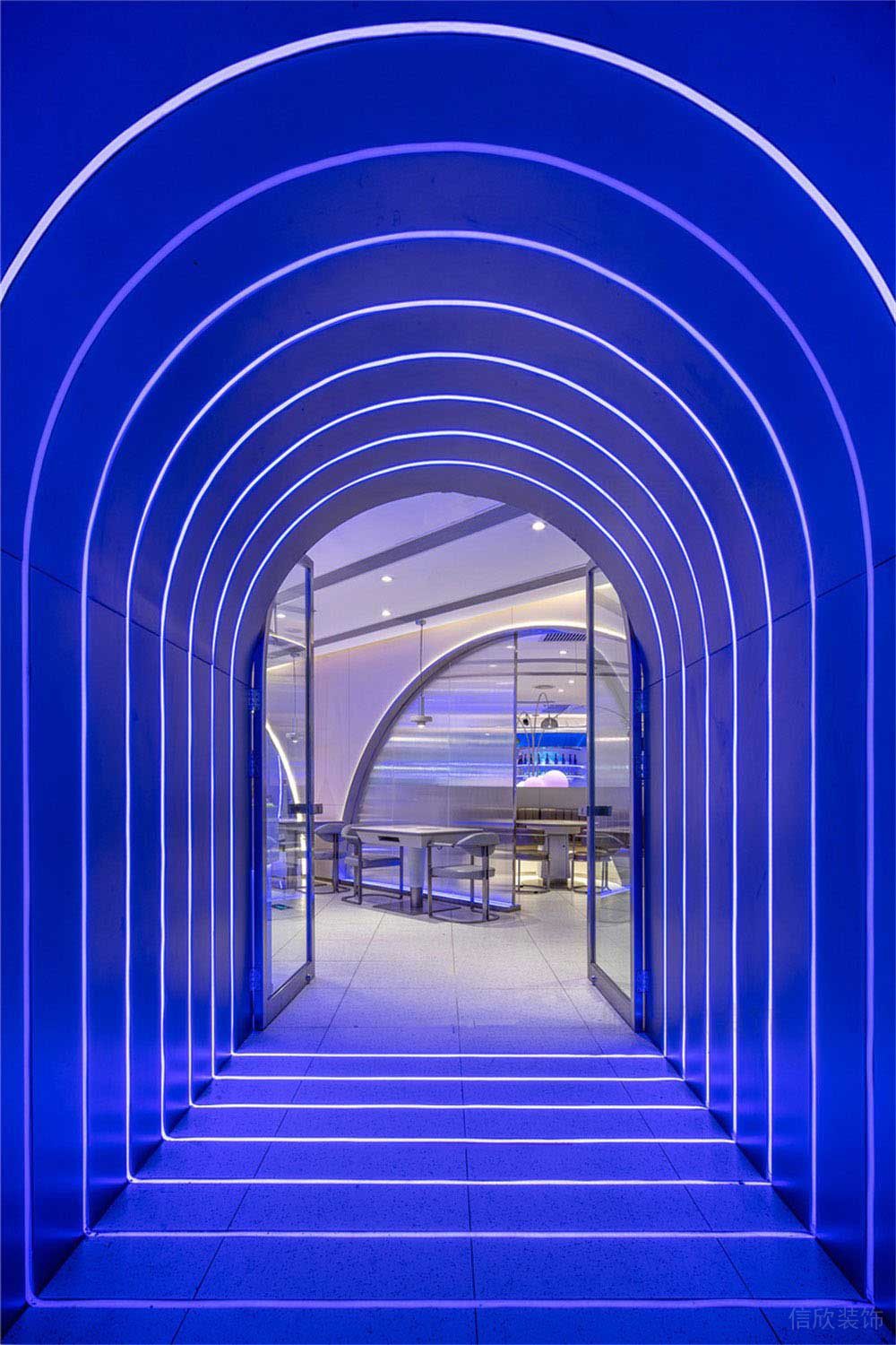 深圳龍崗現(xiàn)代風(fēng)格火鍋店裝修設(shè)計(jì)藝術(shù)走廊