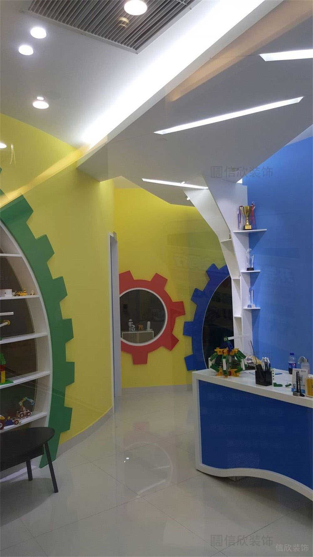 深圳市龍華區(qū)阿童木機(jī)器人培訓(xùn)龍華ICO校區(qū)前臺 深圳市龍華區(qū)阿童木機(jī)器人培訓(xùn)龍華ICO校區(qū)前臺