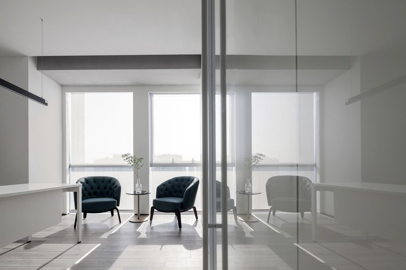 南山區弘毅大廈簡約風格辦公室設計案例休息洽談區 南山區弘毅大廈簡約風格辦公室設計案例休息洽談區