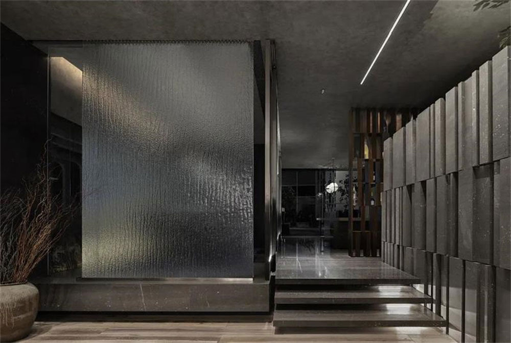 簡約風格日本料理鐵板燒餐廳裝修設計裝飾水幕墻 簡約風格日本料理鐵板燒餐廳裝修設計裝飾水幕墻