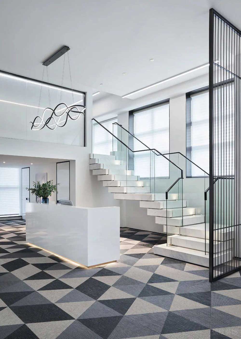 現(xiàn)代風(fēng)格商務(wù)辦公空間前臺(tái)服務(wù)廳裝修圖