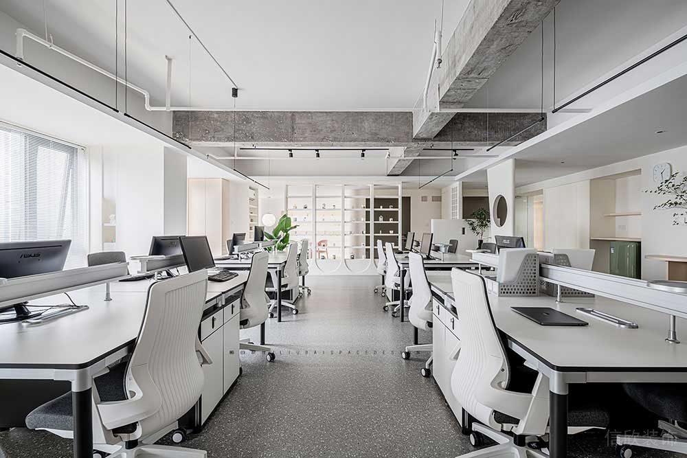 現(xiàn)代工業(yè)風商務辦公空間設計裝修圖