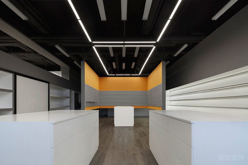 現(xiàn)代工業(yè)風商務辦公室陳列展示區(qū)裝修圖