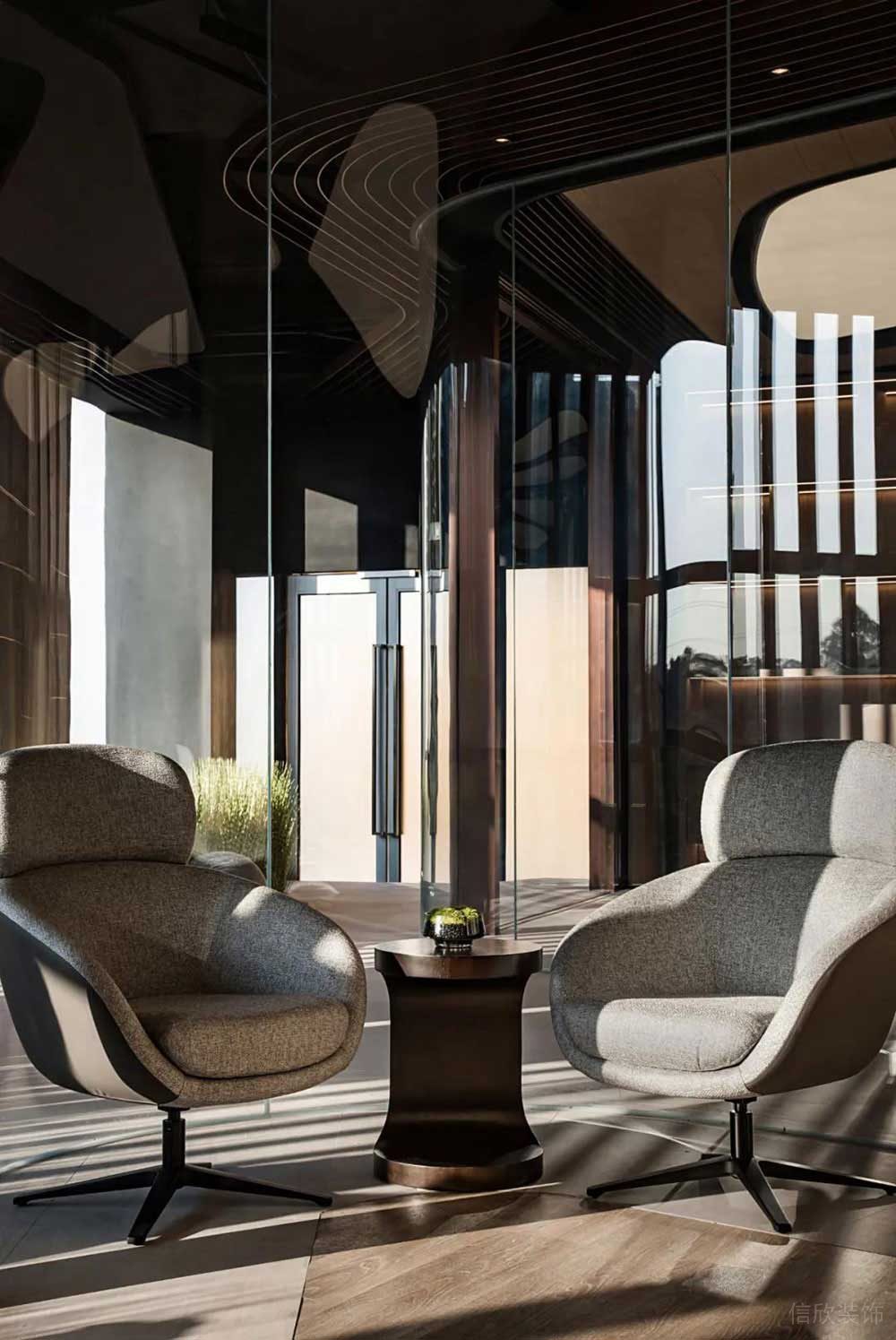 現(xiàn)代簡約風(fēng)格辦公空間員工休閑交流區(qū)裝修圖