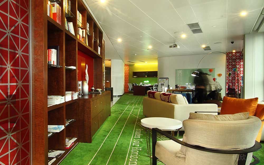 現(xiàn)代簡約風(fēng)格商務(wù)辦公場所休閑區(qū)空間裝修圖