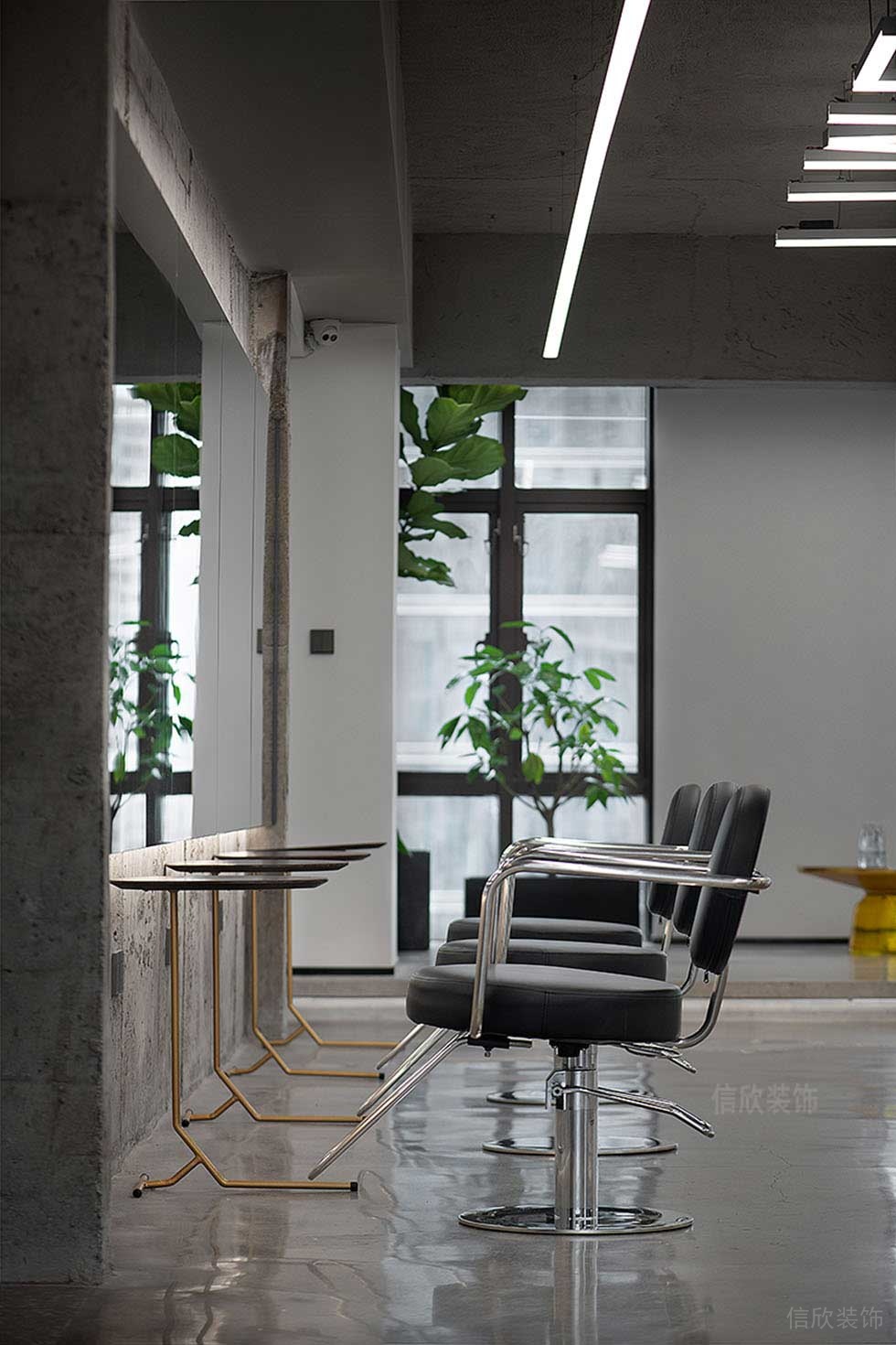 現代工業風理發店美發區裝修設計 現代工業風理發店美發區裝修設計