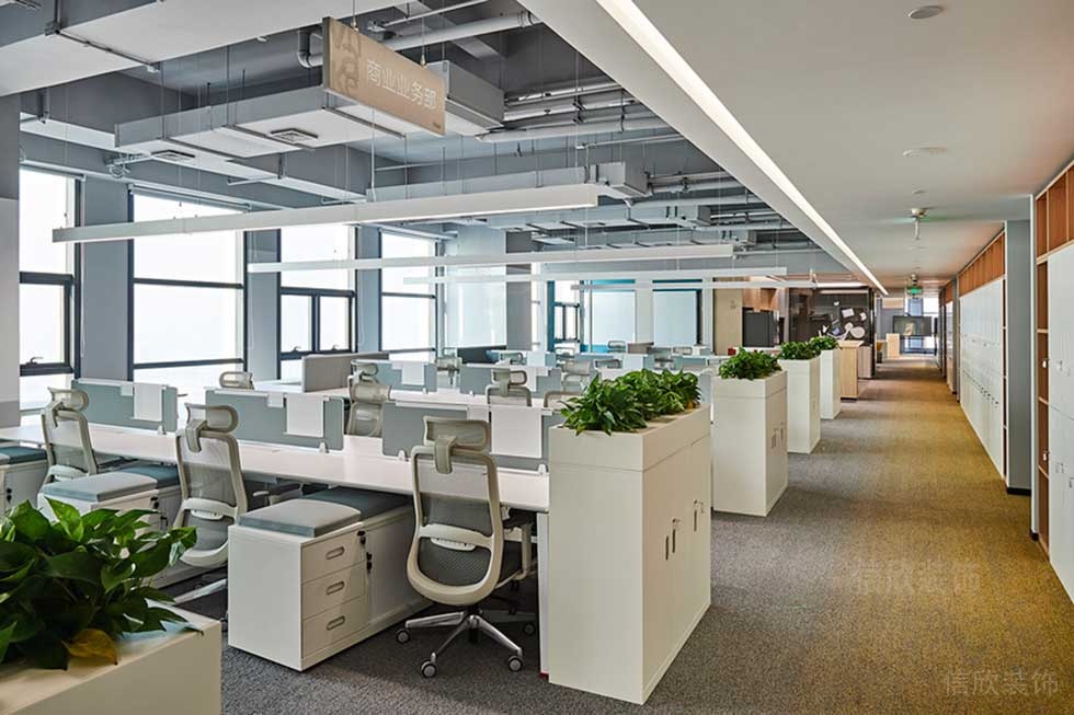 寶安區(qū)簡約風格辦公室裝修設計辦公區(qū)效果圖