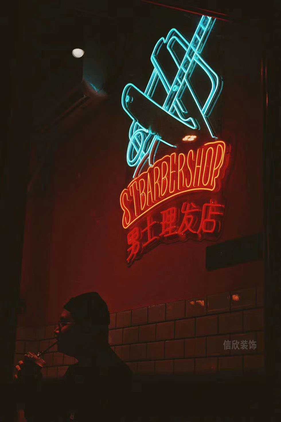 深圳龍華男士理發(fā)店門(mén)頭裝修案例 深圳龍華男士理發(fā)店門(mén)頭裝修案例