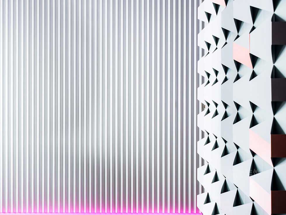 深圳南山工業風美容美發沙龍背景墻裝修案例 深圳南山工業風美容美發沙龍背景墻裝修案例