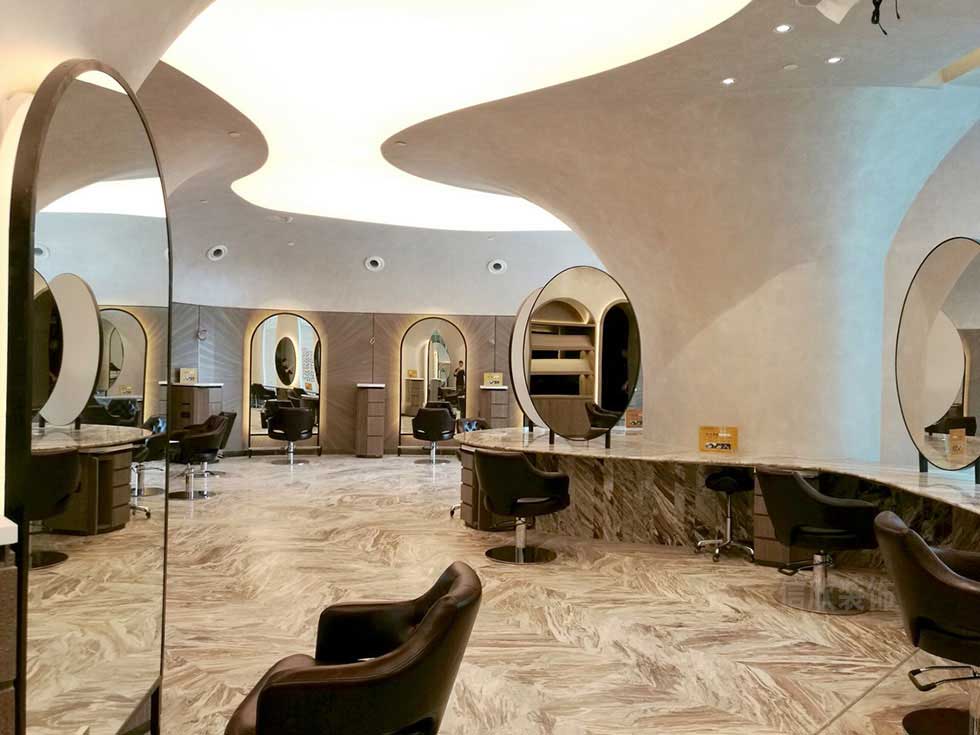 深圳龍華明星發(fā)廊美發(fā)區(qū)裝修設計