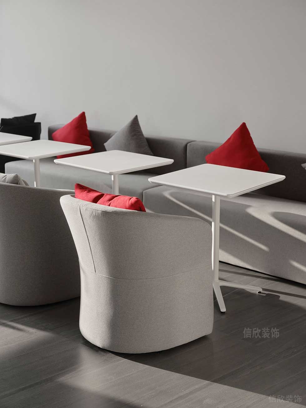 簡約風格辦公室案例洽談區(qū)效果圖