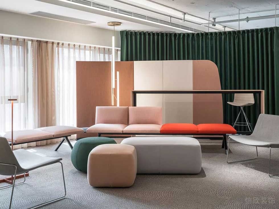 現(xiàn)代簡約風格辦公室案例休閑區(qū)設(shè)計圖