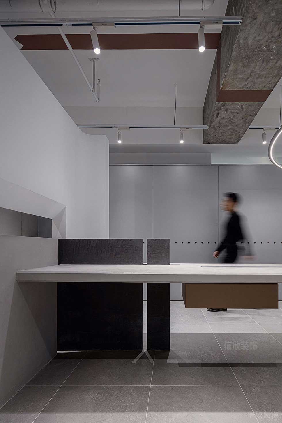 現(xiàn)代簡約風(fēng)格公司空間特色辦公臺(tái)設(shè)計(jì)圖