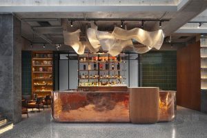 水磨石地板創(chuàng)意天花燈飾設計茶水間吧臺創(chuàng)意現代辦公室設計圖