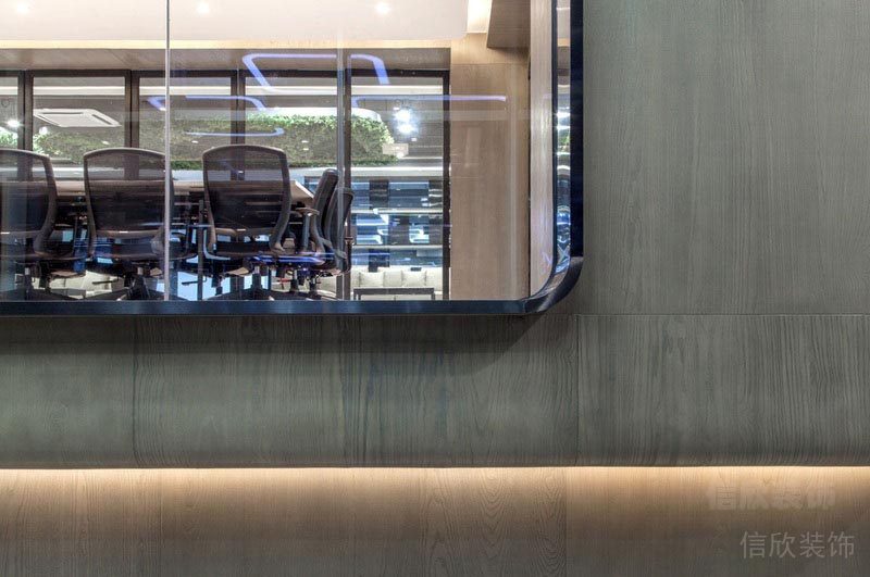 墻面木飾面暗藏?zé)魩艄庑Ч麍D