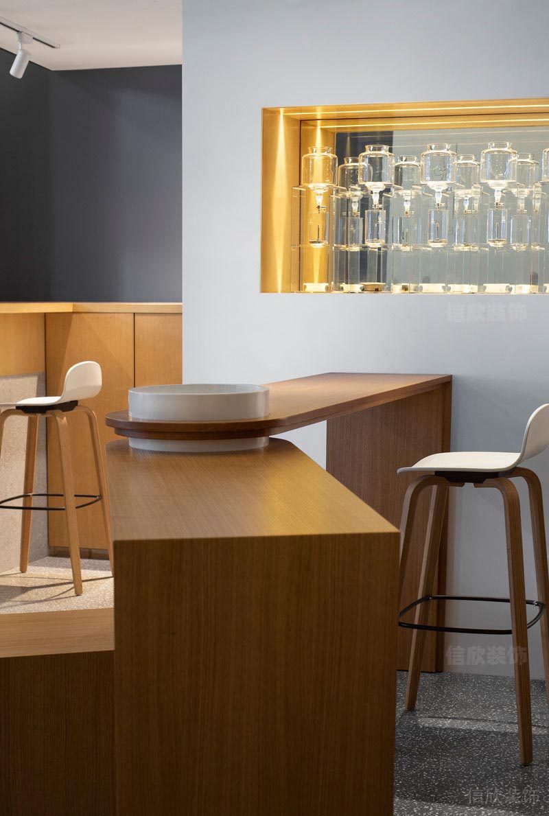 深圳西鄉(xiāng)餐飲裝修設(shè)計(jì)公司案例 就餐區(qū) 深圳西鄉(xiāng)餐飲裝修設(shè)計(jì)公司案例 就餐區(qū)