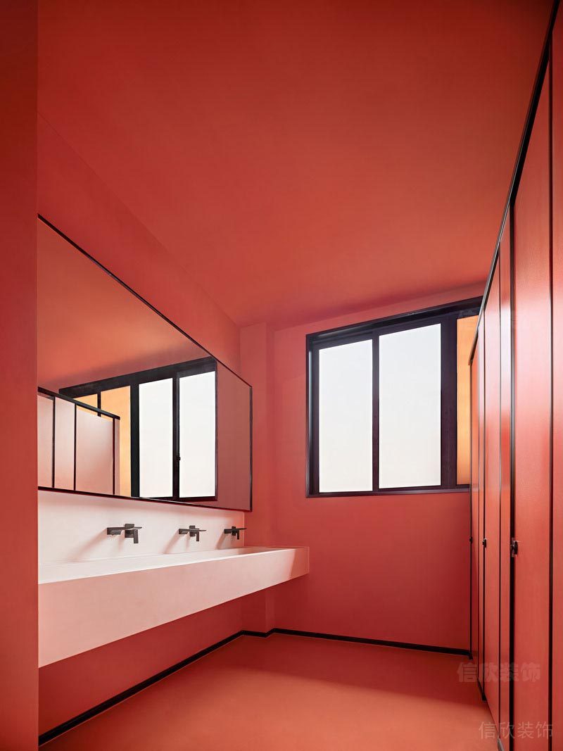 福田保稅區物流公司辦公室衛生間裝修