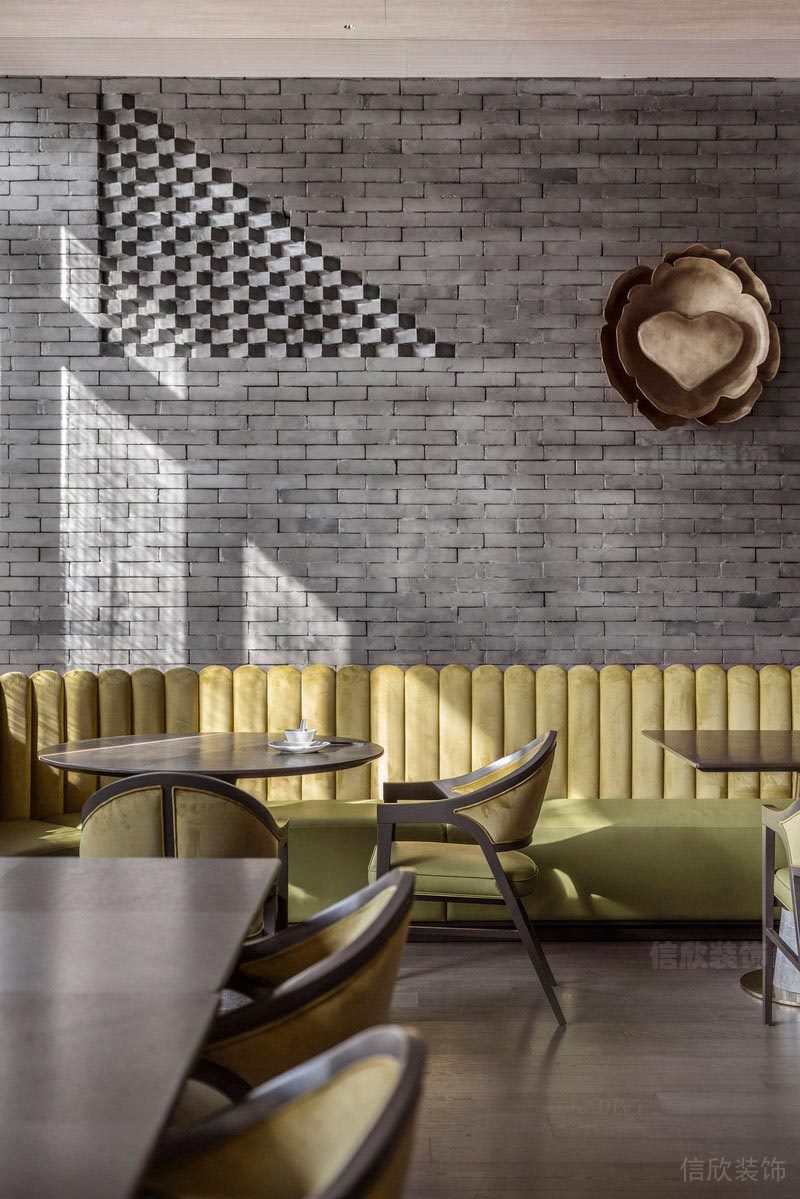 深圳福田餐飲飯館裝修設計圖沙發(fā)背景墻
