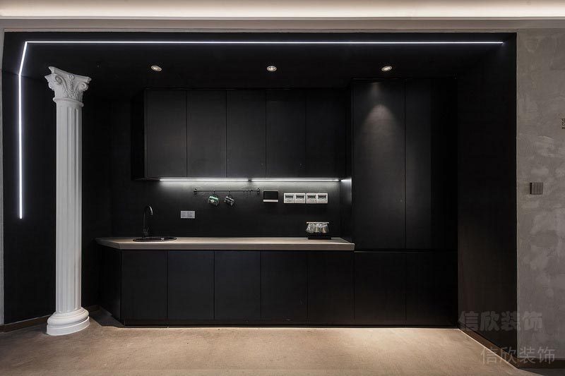 深圳南山現代工業風設計公司辦公室裝修茶水柜木飾面 深圳南山現代工業風設計公司辦公室裝修茶水柜木飾面