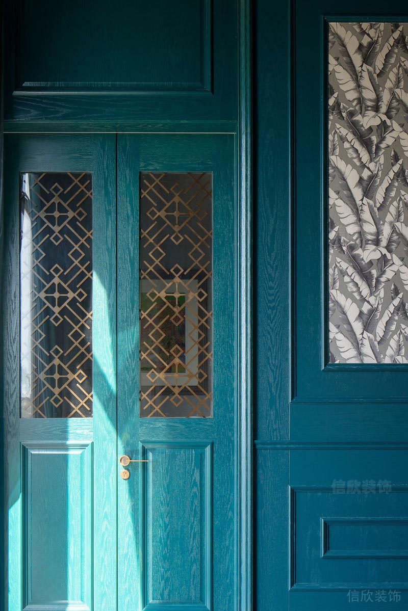 深圳市南山區中式餐廳藍色門 深圳市南山區中式餐廳藍色門