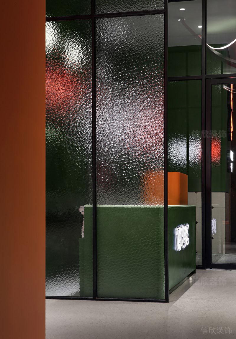 深圳南山區(qū)川味火鍋店裝修方案地面鋪設(shè) 深圳南山區(qū)川味火鍋店裝修方案地面鋪設(shè)