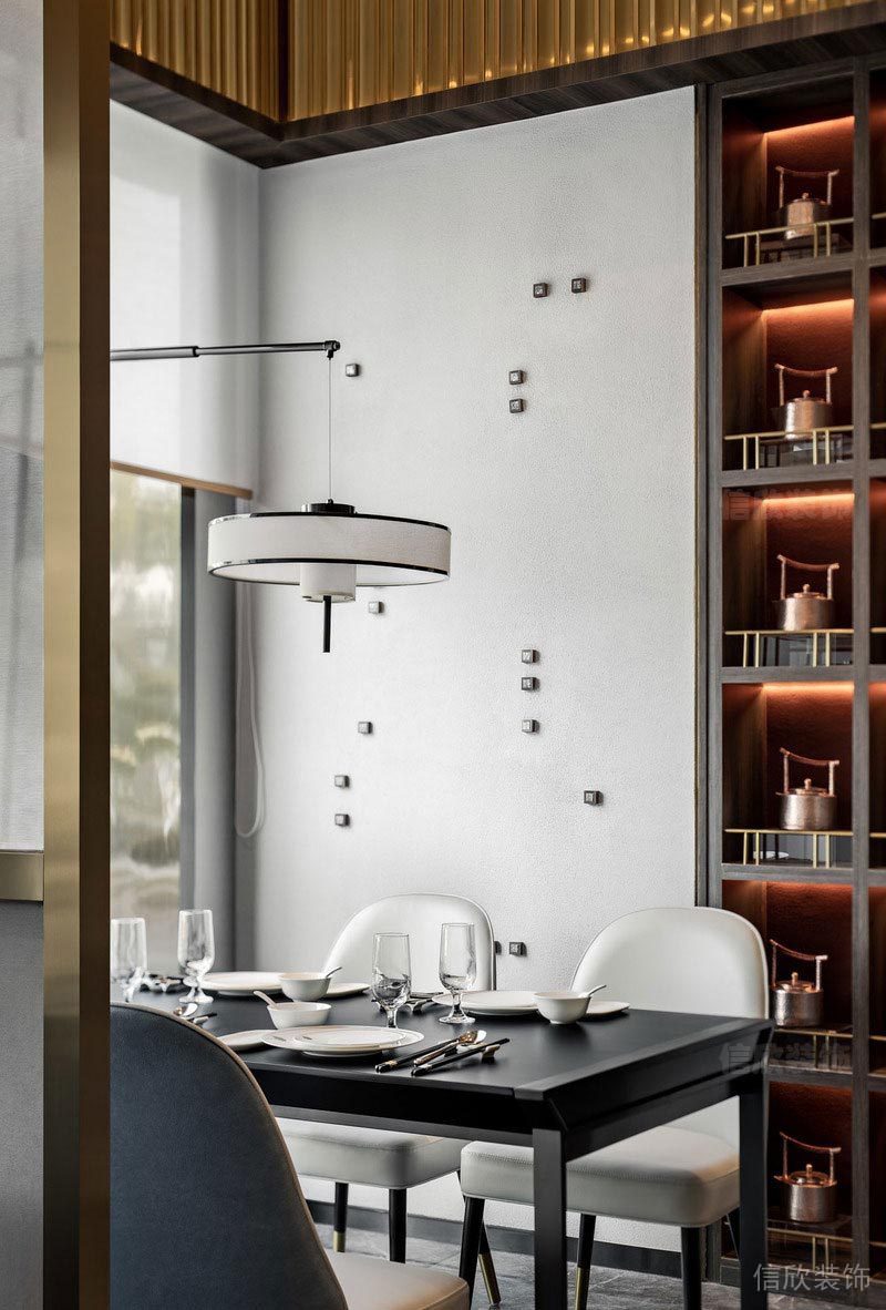 深圳龍崗餐飲店裝修圖用餐區(qū)餐桌餐椅