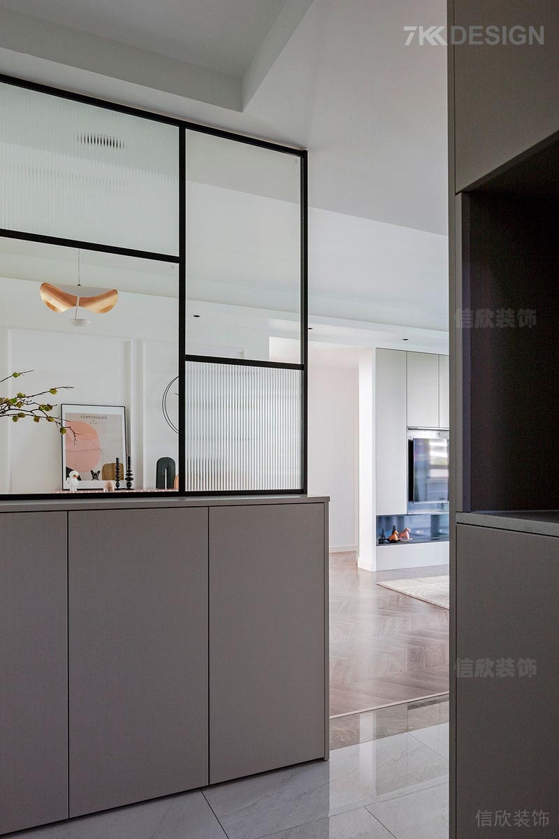 深圳市福田區(qū)新洲富通九曜公館玄關地面