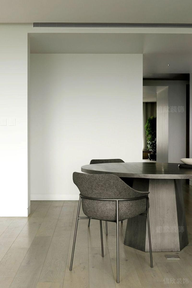 西麗新房裝修極簡(jiǎn)餐椅