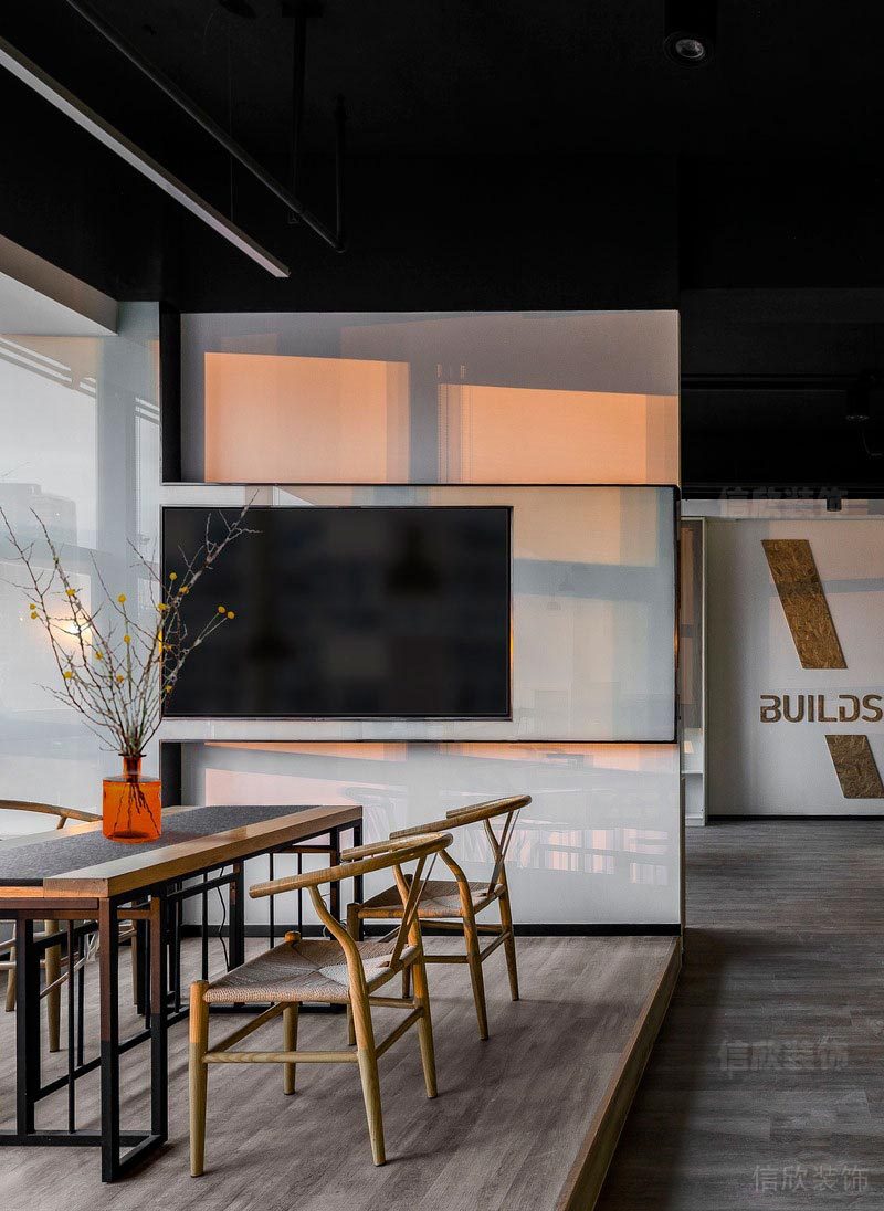 南山區(qū)世茂前海中心白色調(diào)辦公室裝修設(shè)計(jì) 南山區(qū)世茂前海中心白色調(diào)辦公室裝修設(shè)計(jì)