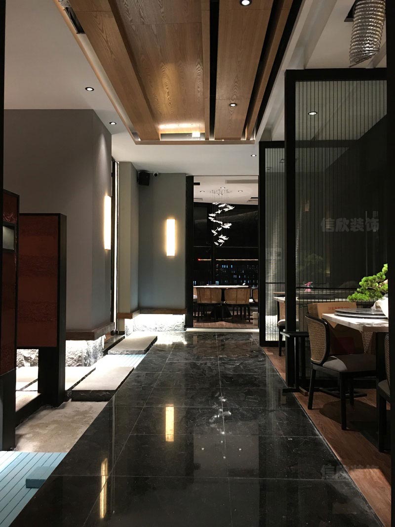深圳羅湖新中式餐飲會所裝修設(shè)計施工過道 深圳羅湖新中式餐飲會所裝修設(shè)計施工過道