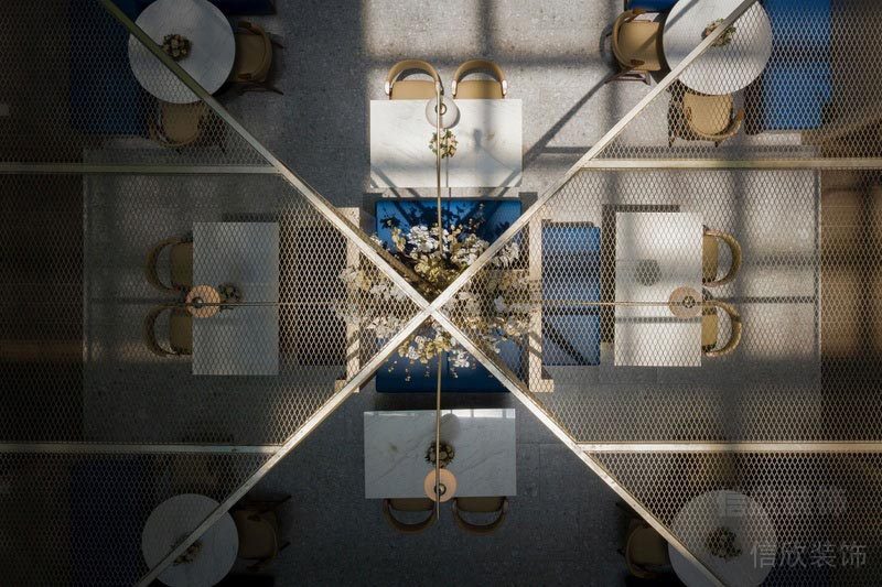 深圳南頭餐飲裝修設(shè)計(jì)公司案例空間結(jié)構(gòu)組織