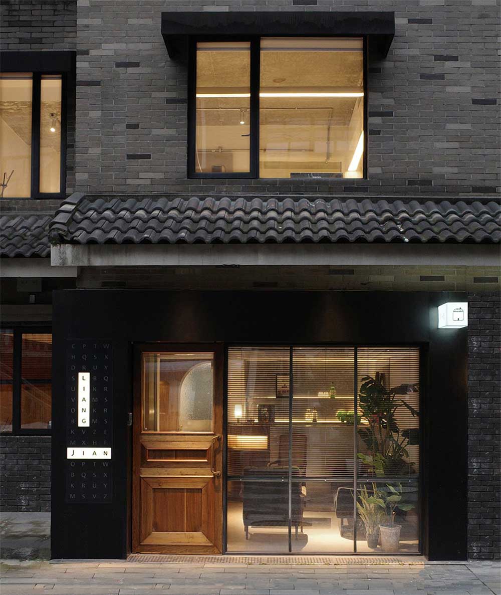 深圳南山區的古典風味辦公工作室設計裝修——建筑外表 深圳南山區的古典風味辦公工作室設計裝修——建筑外表