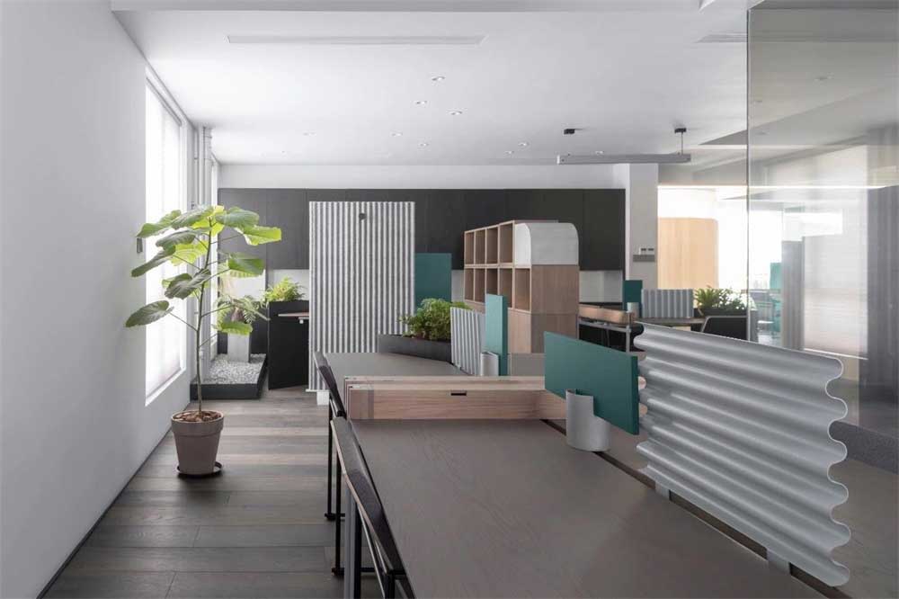 深圳市羅湖1600平原木風(fēng)辦公室裝修設(shè)計(jì)開(kāi)放式辦公區(qū) 深圳市羅湖1600平原木風(fēng)辦公室裝修設(shè)計(jì)開(kāi)放式辦公區(qū)