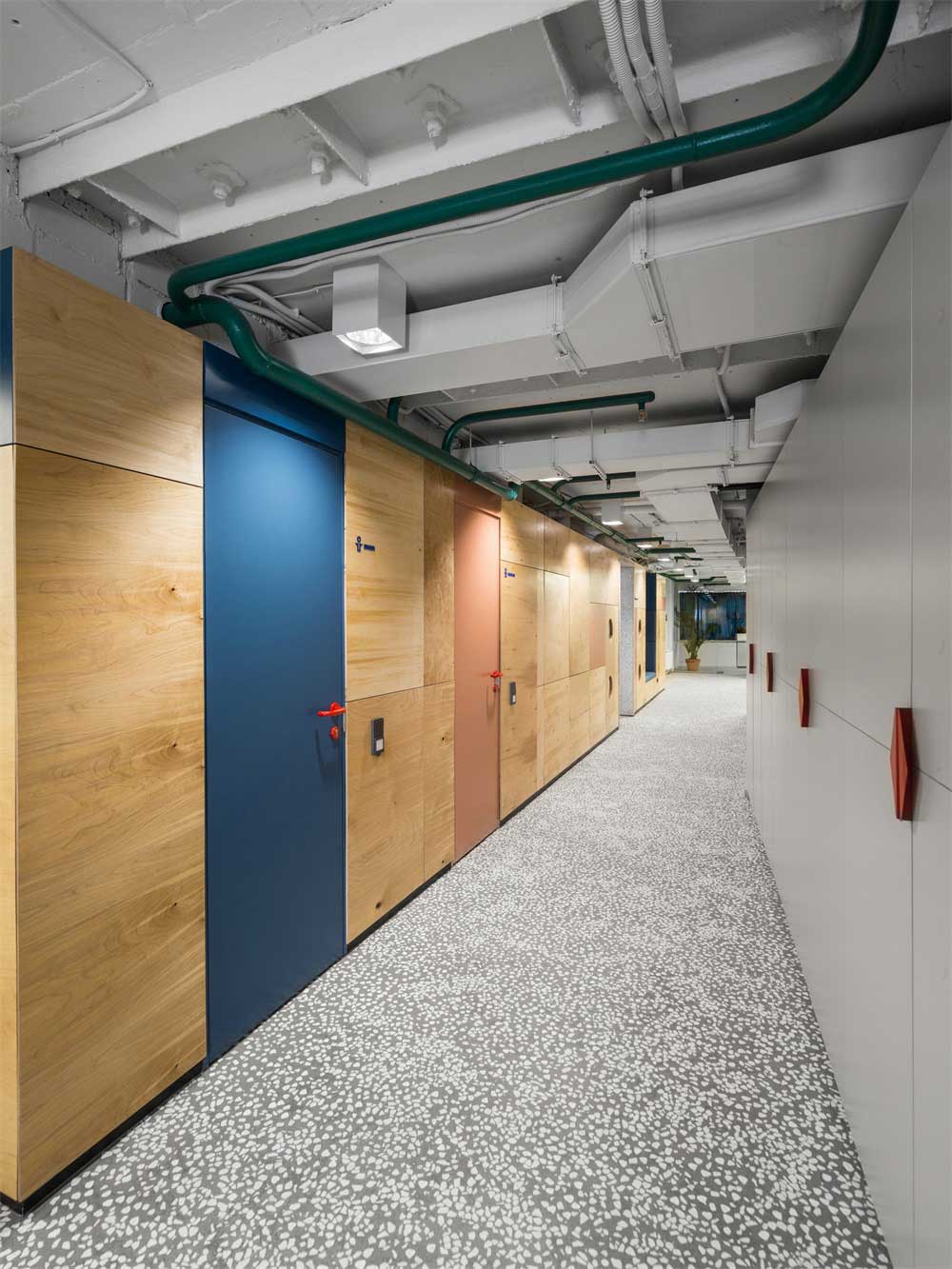 深圳市寶安維佐游戲辦公室裝修走廊 深圳市寶安維佐游戲辦公室裝修走廊