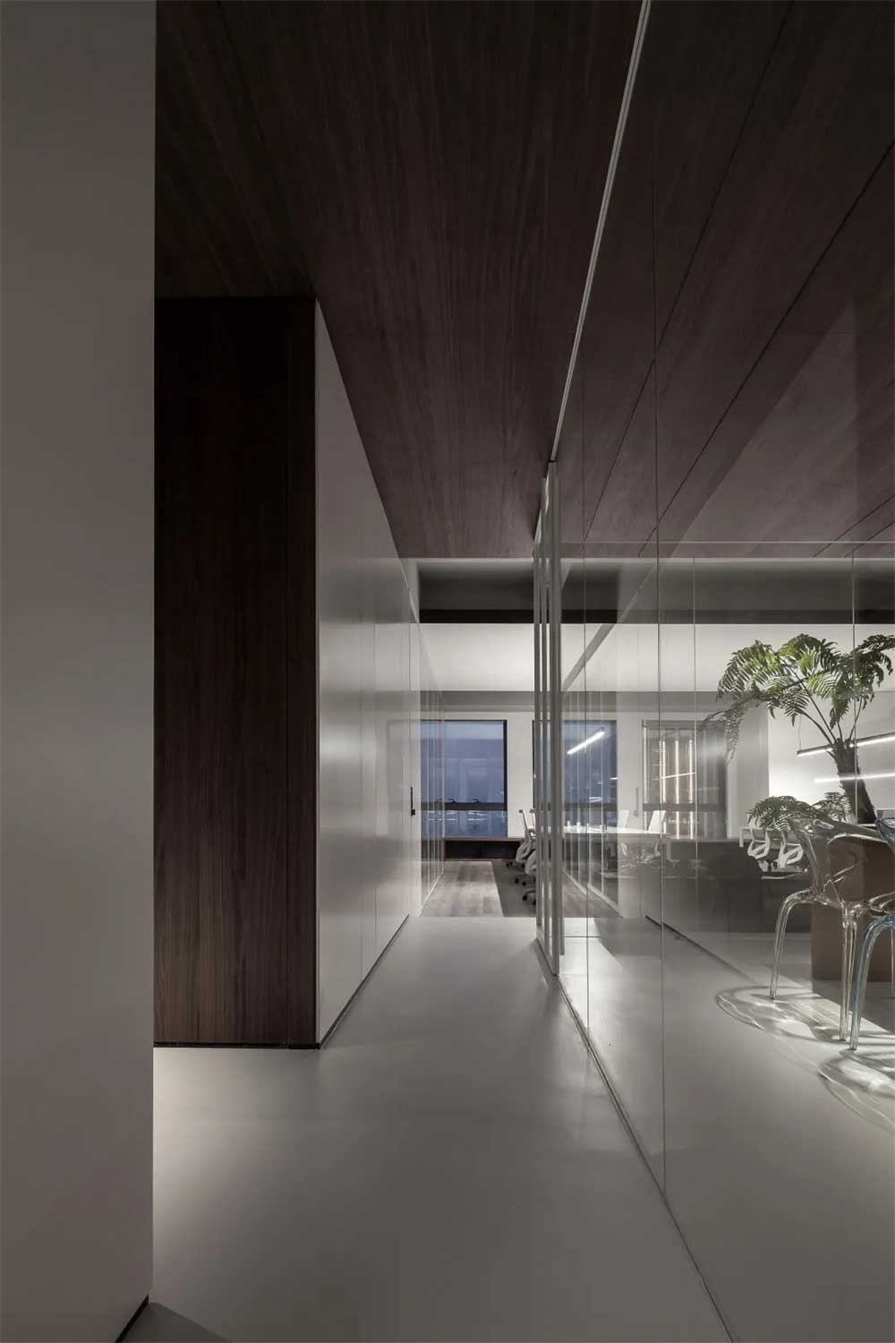 深圳寶安300平方極簡風格辦公室裝修玻璃隔斷 深圳寶安300平方極簡風格辦公室裝修玻璃隔斷