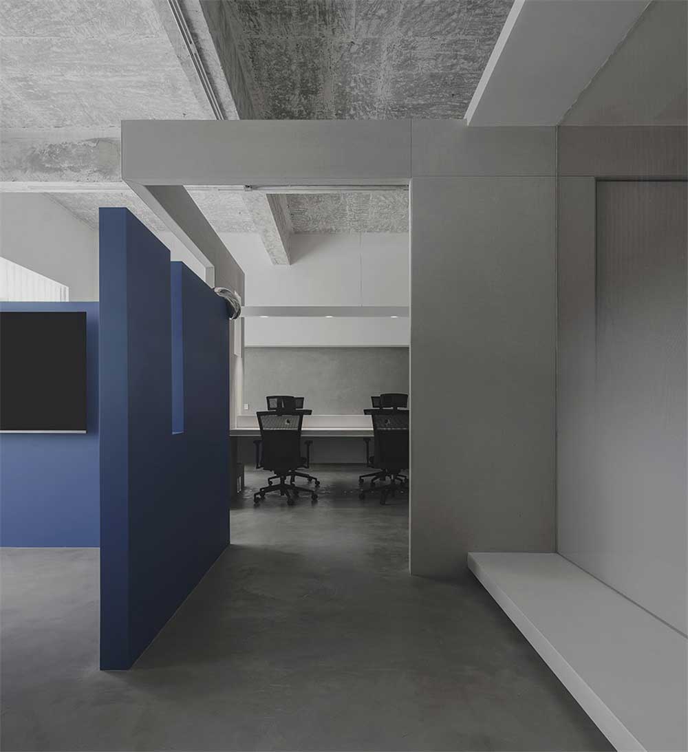 深圳市南山科技園工業(yè)風辦公室設計裝修過道 深圳市南山科技園工業(yè)風辦公室設計裝修過道