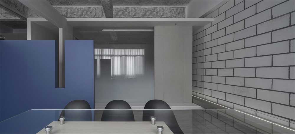 深圳市南山科技園工業(yè)風辦公室設計裝修會議 深圳市南山科技園工業(yè)風辦公室設計裝修會議