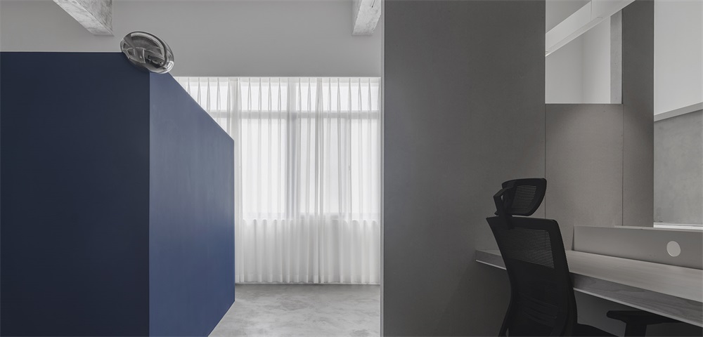 深圳市南山科技園工業(yè)風辦公室設計裝修過道 深圳市南山科技園工業(yè)風辦公室設計裝修過道