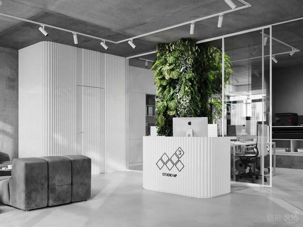 前臺接待區(qū)布藝沙發(fā)玻璃隔斷背景裝修設(shè)計(jì)圖