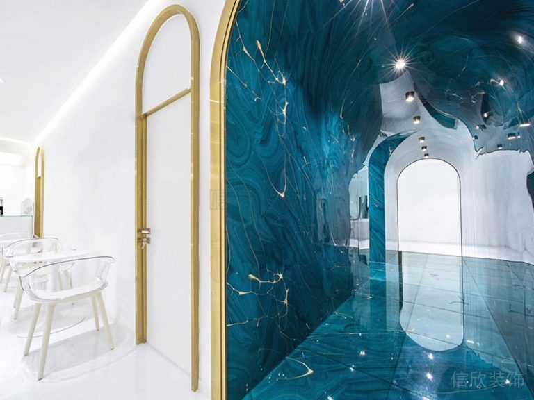 鎏金金色弧形邊框過道藍(lán)色現(xiàn)代辦公室設(shè)計(jì)圖