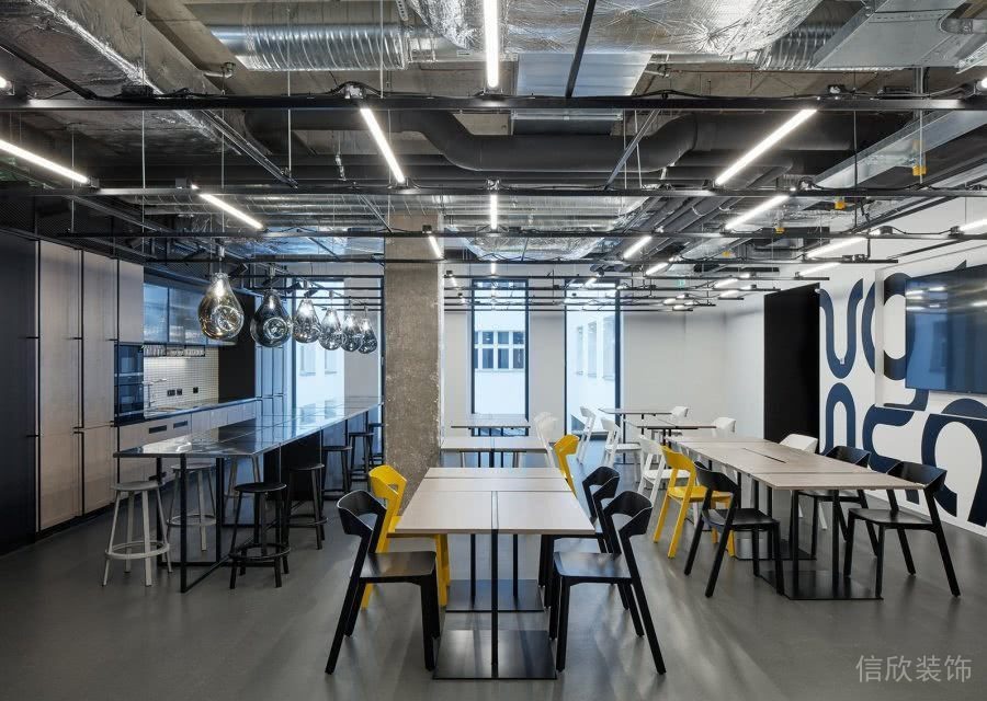 科技未來感員工餐廳就餐區(qū)裸露設(shè)計(jì)簡約pvc地板裝修圖