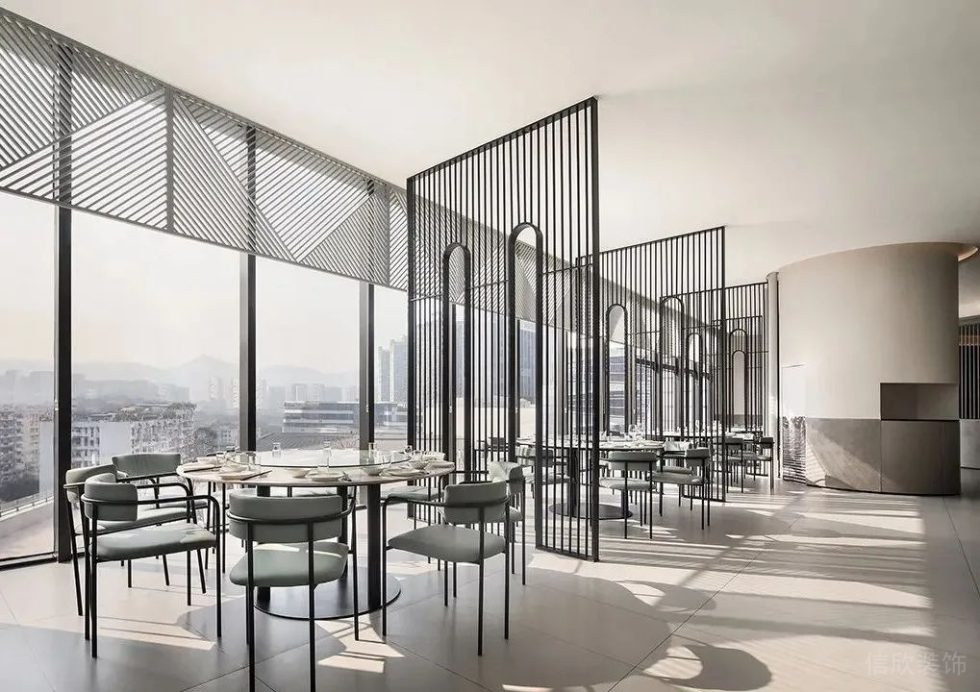 深圳羅湖東門(mén)鴻展中心城極簡(jiǎn)風(fēng)格川菜館裝修案例8人用餐區(qū)效果圖