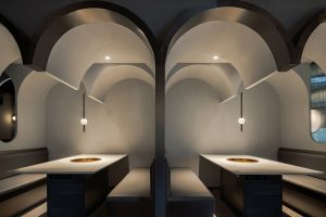 深圳龍華中海匯德理工業(yè)風火鍋店裝修案例特色卡座效果圖