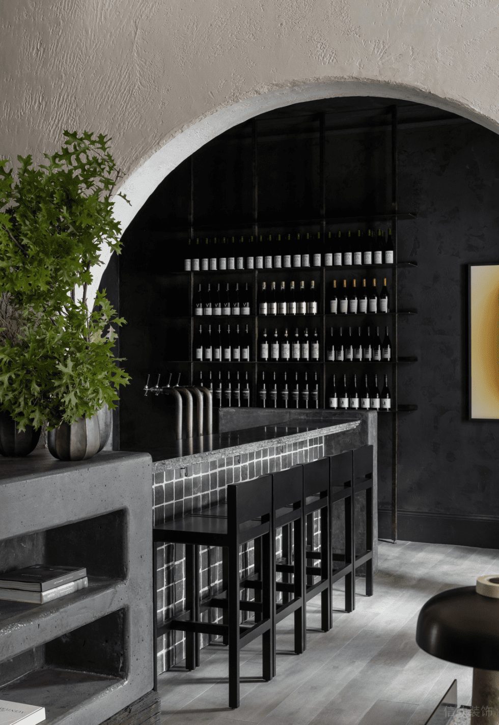 深圳南山諾德假日花園簡(jiǎn)約風(fēng)格餐廳裝修案例吧臺(tái) 深圳南山諾德假日花園簡(jiǎn)約風(fēng)格餐廳裝修案例吧臺(tái)