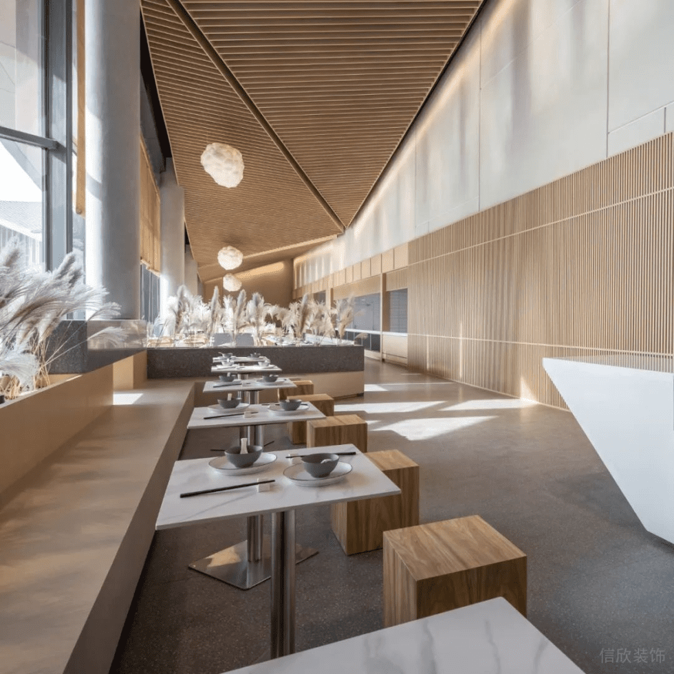 深圳寶安天琴閣原木色調田園簡約風素食館裝修案例原木格柵天花 深圳寶安天琴閣原木色調田園簡約風素食館裝修案例原木格柵天花