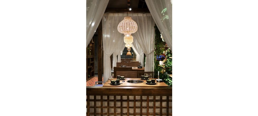 深圳福田航苑大廈田園風格火鍋餐廳裝修案例卡座 深圳福田航苑大廈田園風格火鍋餐廳裝修案例卡座